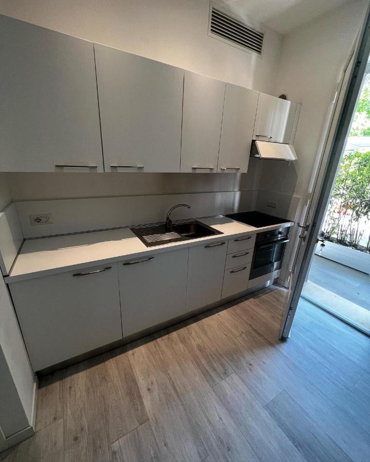 Hotel Ardea Riccione Extérieur photo