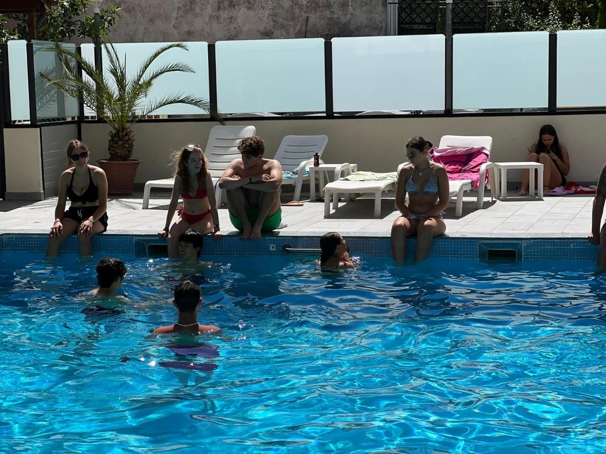 Hotel Ardea Riccione Extérieur photo