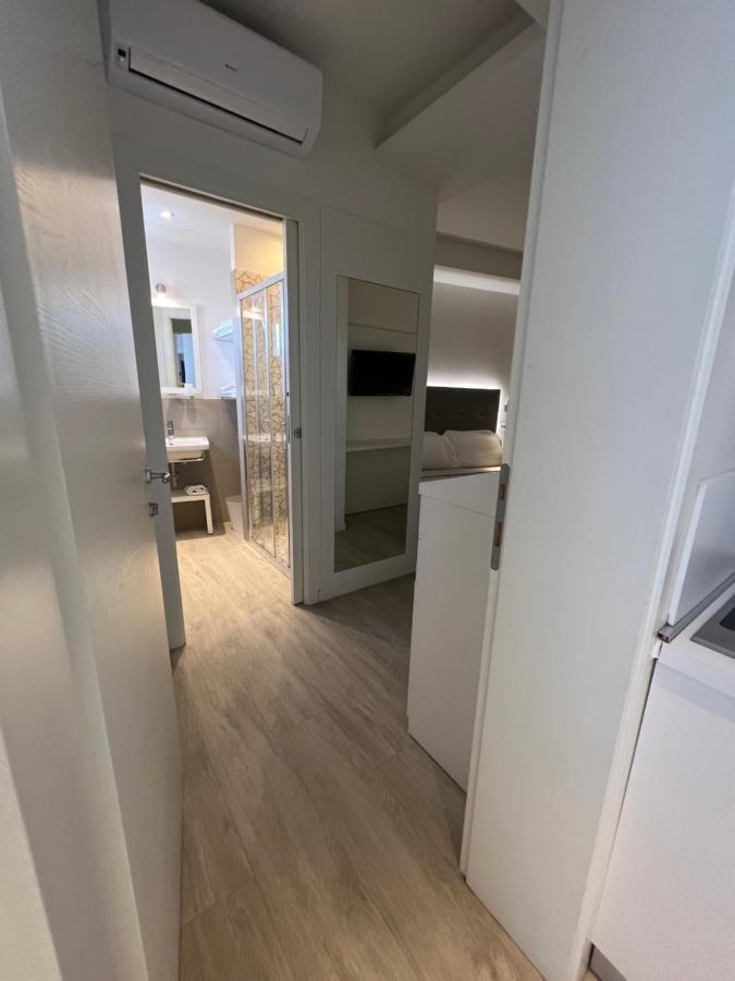 Hotel Ardea Riccione Extérieur photo